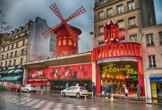 The-Moulin-Rouge-at-sunset-Paris-France-shutterstock_137190623